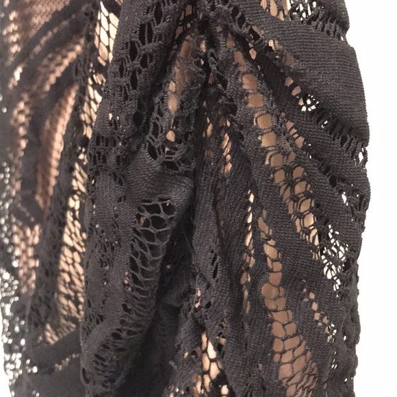 Lace overlay cocktail dress - Picture 4 of 4